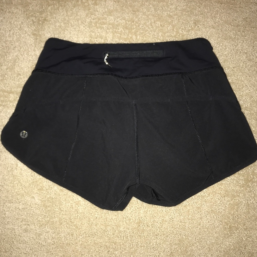 Lululemon Speed Up Shorts - Never Worn